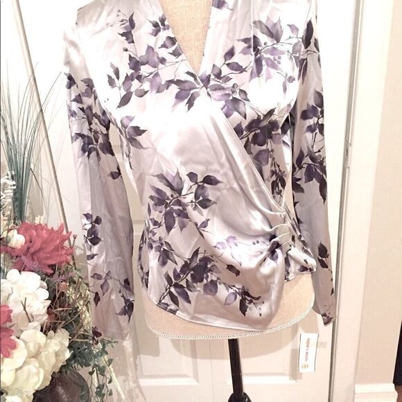 NWT Linda Allard Ellen Tracey Luxurious Silk Lilac Floral Wrap Top Blouse 12 P - Picture 2 of 10